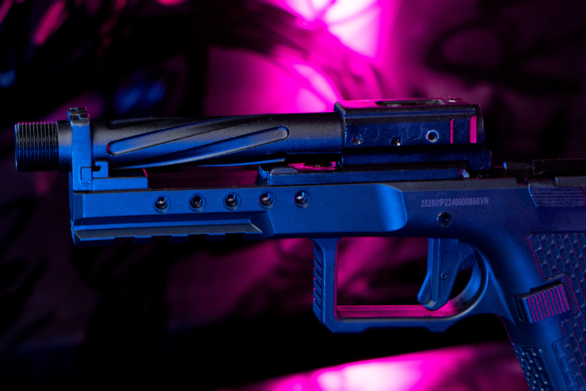 Fixed Outer Barrel Feature_1